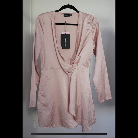 PrettyLittleThing Dresses & Skirts - PrettyLittleThing Soft Pink Satin Long Sleeve Mini Dress